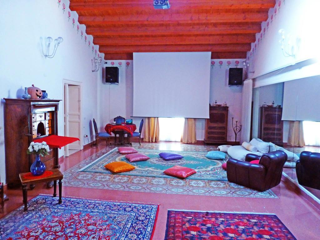 פלרמו Vucciria Hostel מראה חיצוני תמונה