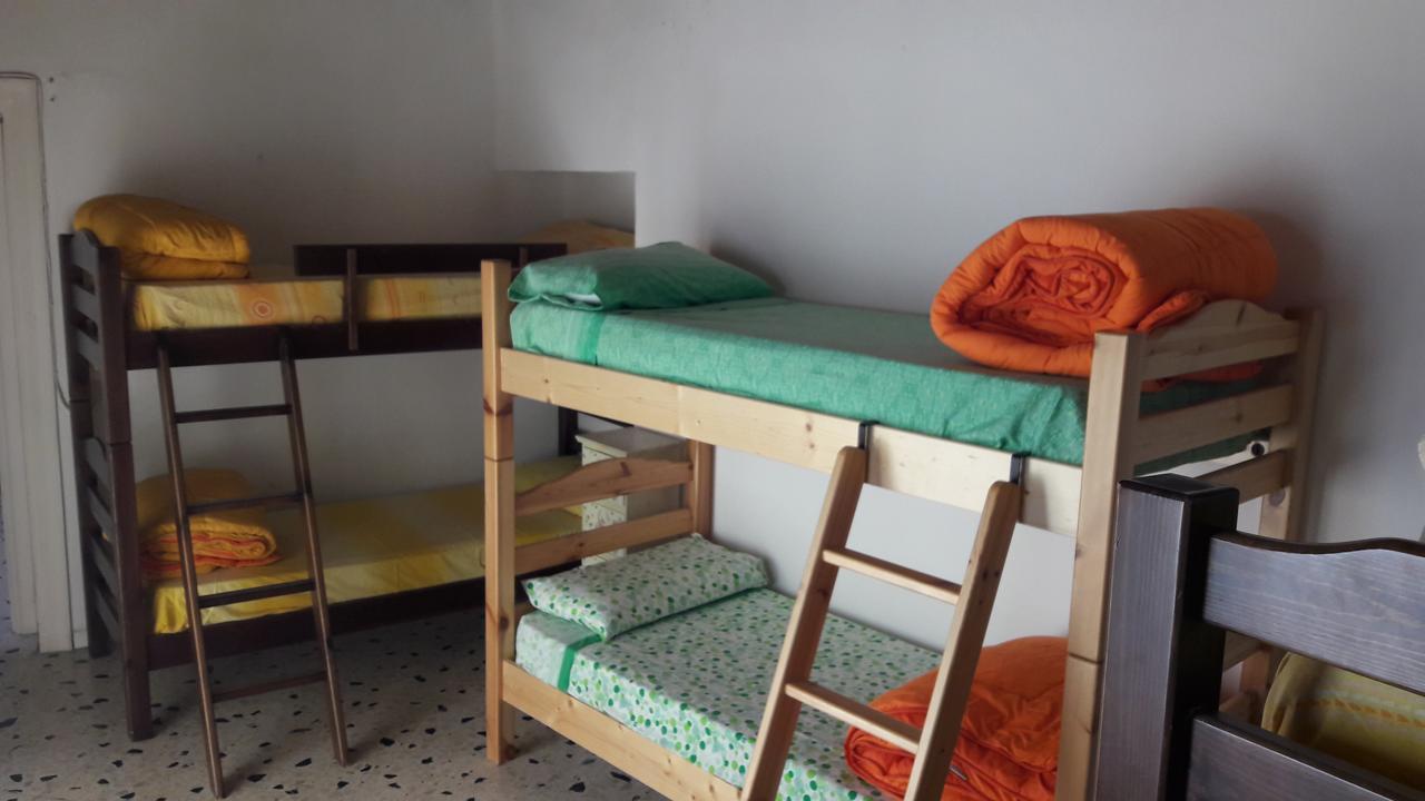 פלרמו Vucciria Hostel מראה חיצוני תמונה