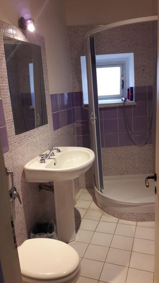 פלרמו Vucciria Hostel מראה חיצוני תמונה